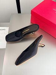 Fortok Ferragamo S-shaped heel mule Black Satin 5cm - 6