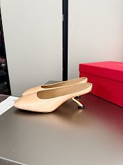 Fortok Ferragamo S-shaped heel mule Beige Satin 5cm - 6