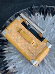 Fortok Louis Vuitton Rolling Trunk Monogram Heritage Canvas Yellow 39x 55x 21cm - 5