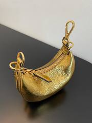 Fortok Fendi Nano Fendigraphy hobo bag Metallic Leather Gold 16.5x14x5cm - 4