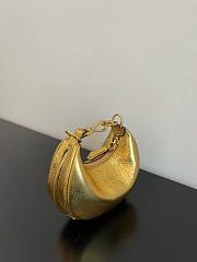 Fortok Fendi Nano Fendigraphy hobo bag Metallic Leather Gold 16.5x14x5cm - 2