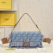 Fortok Fendi Baguette bag blue denim-effect FF jacquard fabric tassels 26.5-18-8.5cm - 1
