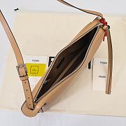 Fortok Fendi Simply Large Shoulder Bag Nude Beige 34.5x4.5x20cm - 5