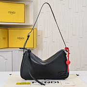 Fortok Fendi Simply Large Shoulder Bag Black 34.5x4.5x20cm - 1