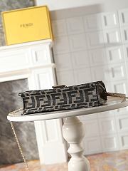 Fortok Fendi Wallet On Chain Baguette Brown 21x11.5x5cm - 4