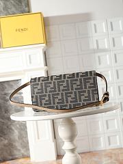 Fortok Fendi Wallet On Chain Baguette Brown 21x11.5x5cm - 3