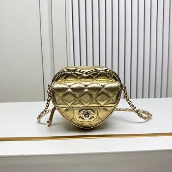 Fortok Chanel Metallic Lambskin Quilted CC Love Heart Bag Gold 12x13x5.5cm