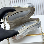 Fortok Chanel Metallic Lambskin Quilted CC Love Heart Bag Silver 18x19 x5.5cm - 3