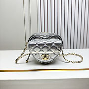 Fortok Chanel Metallic Lambskin Quilted CC Love Heart Bag Silver 12x13x5.5cm - 1