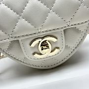 Fortok Chanel CC Love Heart Bag Ivory 12x13x5.5cm - 2