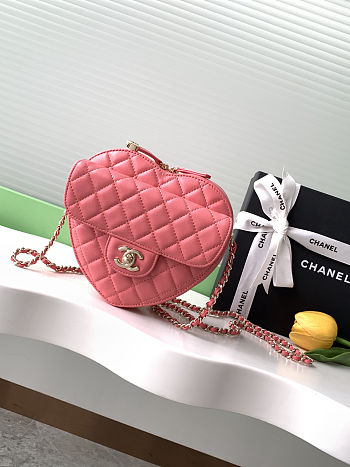 Fortok Chanel CC Love Heart Bag Coral Pink 18x19 x5.5cm
