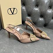 Fortok Valentino Garavani VLogo Signature Slingback Pump Leather Beige 80Mm - 4