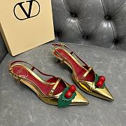 Fortok Valentino Garavani Pumps Cherryfic Gold-tone 5cm - 5