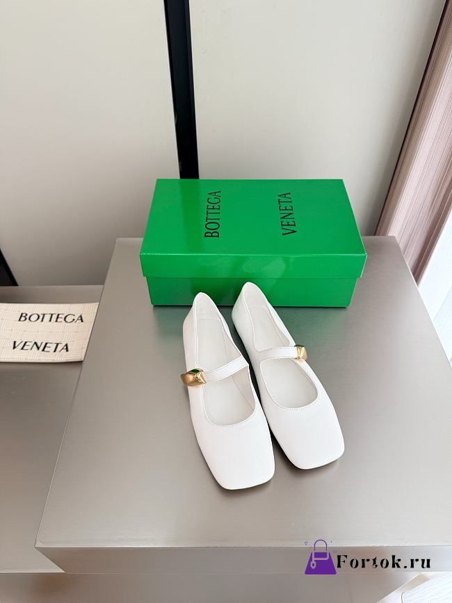 Fortok Bottega Veneta Charlotte Mary-Jane Ballerina White - 1