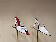 Fortok Valentino Garavani Coeur Vipère Kidskin Slide Sandal White 105Mm - 1