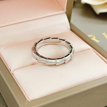 Fortok Bvlgari Serpenti Viper ring Silver
