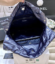 Fortok Chanel 22 handbag metallic quilted calfskin leather Blue 39x42x8cm - 2