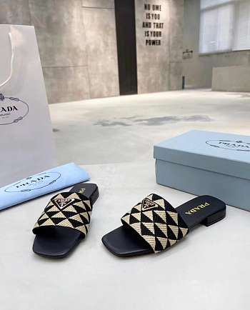 Fortok Prada Triangle Jacquard flat sandals Black