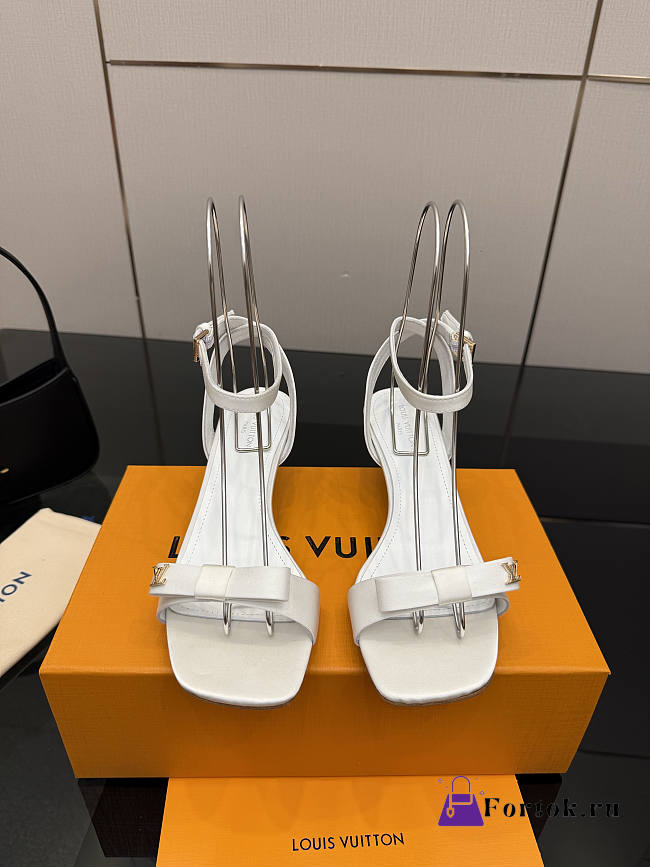 Fortok Louis Vuitton 6AM Sandal Satin White 5.5cm - 1