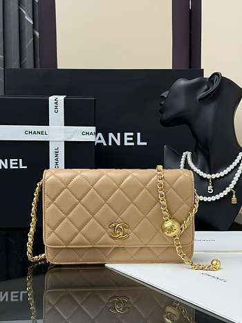 Fortok Chanel Wallet On Chain WOC Attached Ball Beige 19cm