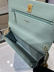 Fortok Chanel Wallet On Chain WOC Attached Ball Green 19cm - 4