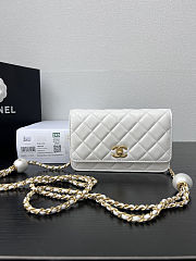 Fortok Chanel Wallet On Chain WOC Attached Ball White 19cm - 1