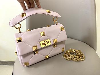Fortok Valentino Garavani Roman Stud Shoulder Bag Light Pink 28x 18x 8cm