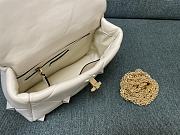 Fortok Valentino Garavani Roman Stud Shoulder Bag White 28x 18x 8cm - 2