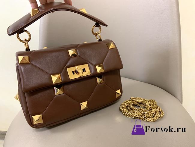 Fortok Valentino Garavani Roman Stud Shoulder Bag Brown 28x 18x 8cm - 1