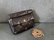 Fortok Valentino Garavani Roman Stud Shoulder Bag Full Black 28x 18x 8cm - 1