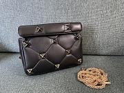 Fortok Valentino Garavani Roman Stud Shoulder Bag Full Black 28x 18x 8cm - 2