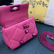 Fortok Valentino Garavani Roman Stud Small Shoulder Bag Hot Pink 19 x 13 x 6cm - 3