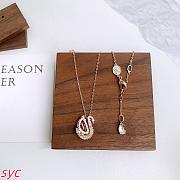 Fortok Swarovski Swan Pendant Rose Gold/ Red - 4