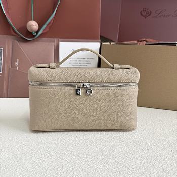 Fortok Extra Pocket L19 Grained Calfskin Beige 11 x 19 x 6.5 cm