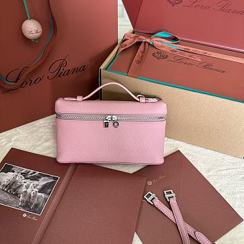 Fortok Extra Pocket L19 Grained Calfskin Light Pink 11 x 19 x 6.5 cm