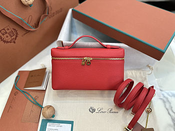 Fortok Extra Pocket L19 Grained Calfskin Red 11 x 19 x 6.5 cm