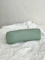 Fortok Extra Pocket L19 Grained Calfskin Sage Green 11 x 19 x 6.5 cm - 6