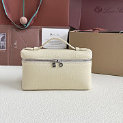 Fortok Extra Pocket L19 Grained Calfskin Baby Yellow 11 x 19 x 6.5 cm - 1