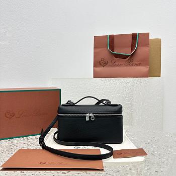 Fortok Extra Pocket L19 Grained Calfskin Black 11 x 19 x 6.5 cm