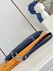 Fortok Louis Vuitton Pochette To-Go Monogram Shadow Navy Blue 30 x 21.5 x 1cm - 6
