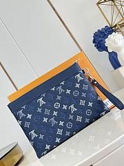 Fortok Louis Vuitton Pochette To-Go Monogram Shadow Navy Blue 30 x 21.5 x 1cm - 5