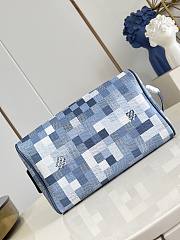 Fortok Louis Vuitton Dopp Kit Damoflage Coated Canvas 28 x 15 x 16.5cm - 5