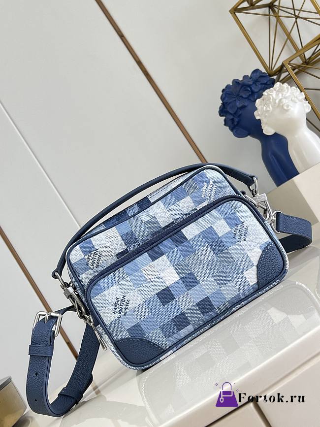 Fortok Louis Vuitton Nil D16 Blue Damoflage Coated Canvas 25 x 17.5 x 11cm - 1