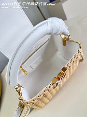 Fortok Louis Vuitton Capucines Mini Rattan Handbag White 21 x 13.6 x 8cm - 5