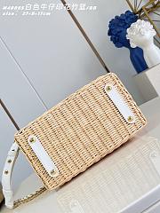 Fortok Louis Vuitton Capucines Rattan Handbag White 27 x 17.3 x 9cm - 4