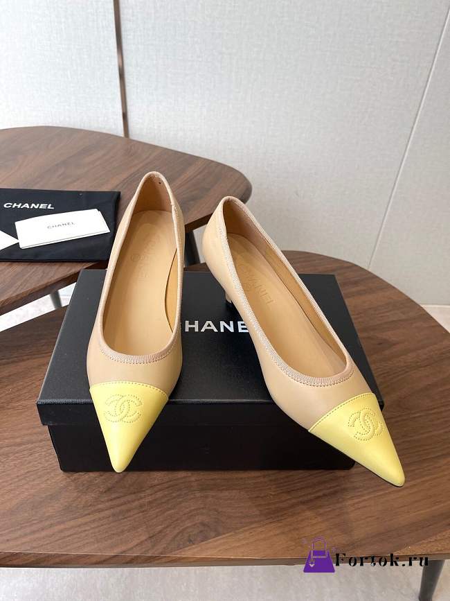 Fortok Chanel Iridescent Lambskin Ballet Yellow 5.5cm - 1