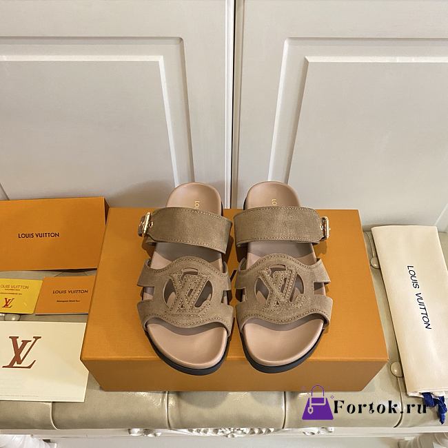 Fortok Louis Vuitton Isola Comfort Sandals Suede Brown - 1