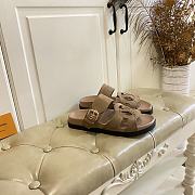 Fortok Louis Vuitton Isola Comfort Sandals Suede Brown - 2