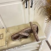 Fortok Gucci Vittoria GG canvas thong sandals Brown - 5