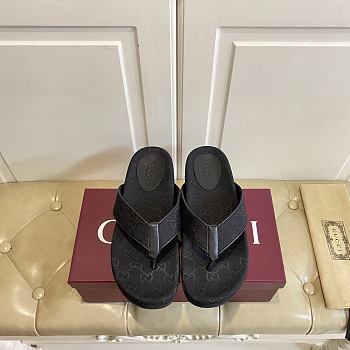 Fortok Gucci Vittoria GG canvas thong sandals Black 01